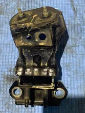 крепление крышки багажника Toyota Highlander IV (2019—2026)