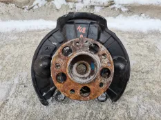 Кулак передний правый Mercedes-Benz A-класс W168 (1997—2001)