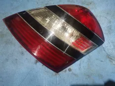 стоп-сигнал Mercedes-Benz S-класс W221 (2005—2009)