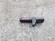 Датчик положения коленвала Mercedes-Benz Vito W639 (2003—2010)