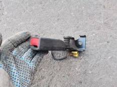 замок ремня безопасности Mercedes-Benz GLA-класс X156 рестайлинг (2017—2020)