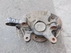 Кулак передний левый Mercedes-Benz Vito W639 рестайлинг (2010—2014)