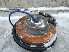 Кулак задний правый Mercedes-Benz GLK-класс X204 рестайлинг (2012—2015)