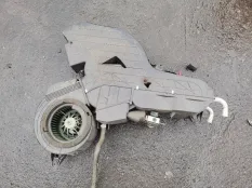 Корпус отопителя Mercedes-Benz Vito W639 (2003—2010)