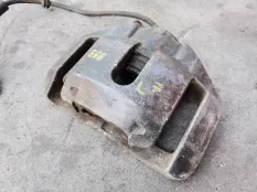 Суппорт тормозной BMW 7 серия E65/E66 (2001—2005)