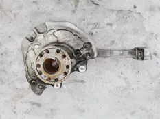 Кулак передний левый Mercedes-Benz C-класс W205/S205/C205/A205 (2014—2018)