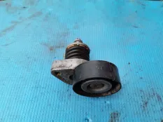 Натяжитель ремня Mercedes-Benz E-класс W212/S212/C207/A207 (2009—2013)