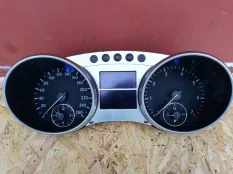 Панель приборов Mercedes-Benz M-класс W164 (2005—2008)