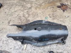 пыльник Mercedes-Benz C-класс W205/S205/C205/A205 (2014—2018)