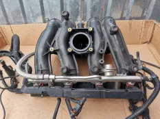 Коллектор впускной Mercedes-Benz C-класс W203/S203/CL203 рестайлинг (2004—2008)