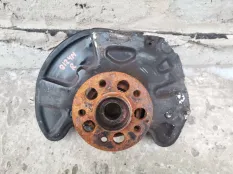 Кулак передний правый Mercedes-Benz E-класс W212/S212/C207/A207 (2009—2013)