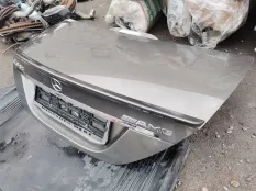 Крышка багажника Mercedes-Benz CLS-класс C219 (2004—2008)