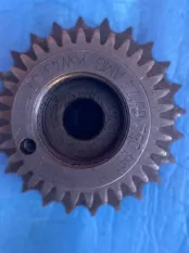 звездочка натяжителя цепи ГРМ Mercedes-Benz S-класс W221 (2005—2009)