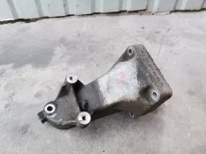 крепление двигателя Mercedes-Benz E-класс W211/S211 (2002—2006)