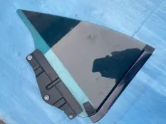 Стекло боковое Mercedes-Benz SL-класс R107 (1971—1989)