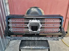 Решетка радиатора Mercedes-Benz G-класс W463 (2018—2025)