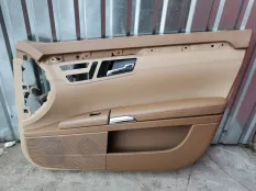 Обшивка двери Mercedes-Benz S-класс W221 (2005—2009)