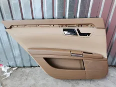 Обшивка двери Mercedes-Benz S-класс W221 (2005—2009)