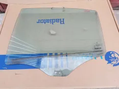 Стекло боковое Mercedes-Benz E-класс W211/S211 (2002—2006)