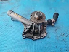 помпа водяная Mercedes-Benz CLK-класс C208/A208 рестайлинг (1999—2003)