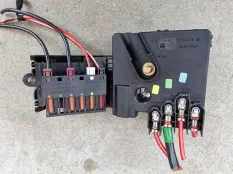 блок предохранителей, реле Mercedes-Benz E-класс W211/S211 (2002—2006)