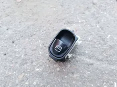 Кнопка стеклоподъемника Mercedes-Benz C-класс W203/S203/CL203 рестайлинг (2004—2008)