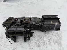 Корпус отопителя Mercedes-Benz S-класс W221 (2005—2009)