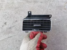 Решетка вентиляционная Maybach 57 I рестайлинг (2010—2012)