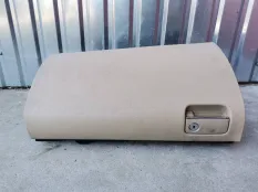 Бардачок Mercedes-Benz M-класс W164 (2005—2008)