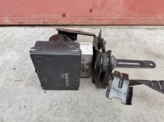 блок ABS Mercedes-Benz M-класс W164 (2005—2008)