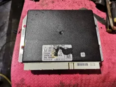 Блок управления пневмоподвеской Mercedes-Benz S-класс W221 (2005—2009)