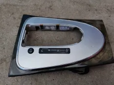 Накладка декоративная Mercedes-Benz E-класс W211/S211 (2002—2006)