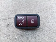 Кнопка открывания багажника Mercedes-Benz E-класс W212/S212/C207/A207 (2009—2013)