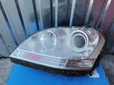 Фара Mercedes-Benz M-класс W164 (2005—2008)
