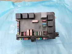 блок предохранителей, реле Mercedes-Benz S-класс W221 (2005—2009)