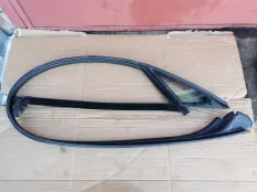 Форточка двери Mercedes-Benz E-класс W212/S212/C207/A207 (2009—2013)