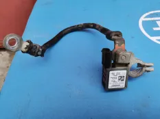 провод аккумулятора Mercedes-Benz E-класс W212/S212/C207/A207 (2009—2013)