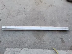 Накладка на порог Mercedes-Benz E-класс W211/S211 (2002—2006)