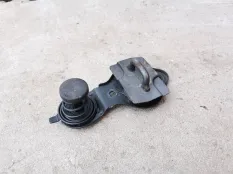 Замок капота Mercedes-Benz E-класс W211/S211 (2002—2006)