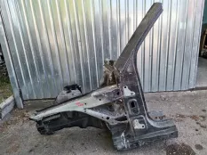 Четверть передняя левая Mercedes-Benz GLK-класс X204 рестайлинг (2012—2015)