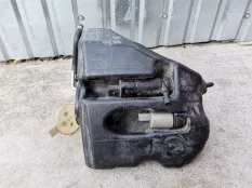 Бачок омывателя фар Mercedes-Benz S-класс W221 (2005—2009)