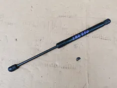 Амортизатор крышки багажника Audi A8 D3 рестайлинг 2 (2007—2010)