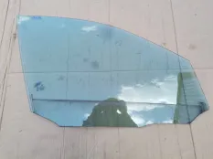 Стекло боковое Mercedes-Benz C-класс W204/S204 (2006—2011)