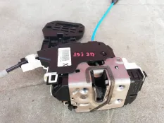 Замок двери задней правой Mercedes-Benz GLA-класс X156 рестайлинг (2017—2020)