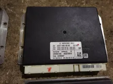 Блок управления пневмоподвеской Mercedes-Benz S-класс W221 (2005—2009)