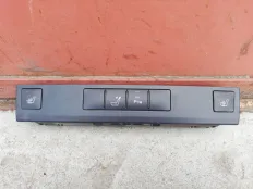 кнопка, блок кнопок Mercedes-Benz E-класс W212/S212/C207/A207 (2009—2013)