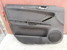 Обшивка двери Mercedes-Benz M-класс W164 (2005—2008)