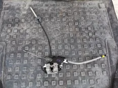 Замок двери Mercedes-Benz E-класс W212/S212/C207/A207 (2009—2013)