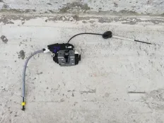 Замок двери Mercedes-Benz E-класс W212/S212/C207/A207 (2009—2013)