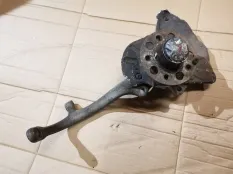 Кулак передний правый Mercedes-Benz S-класс W221 (2005—2009)